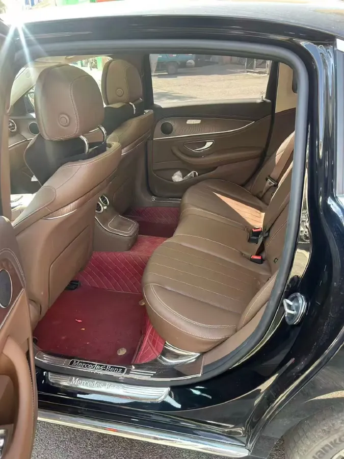 2021 Mercedes-Benz E Class 2.0T 258HP L4 9AT,autocango,china used car exporter,china ev exporter,chinese used car exporter,chinese used ev exporter