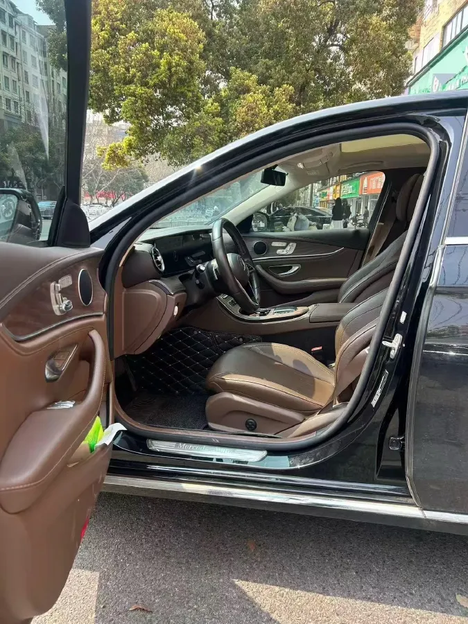 2021 Mercedes-Benz E Class 2.0T 258HP L4 9AT,autocango,china used car exporter,china ev exporter,chinese used car exporter,chinese used ev exporter