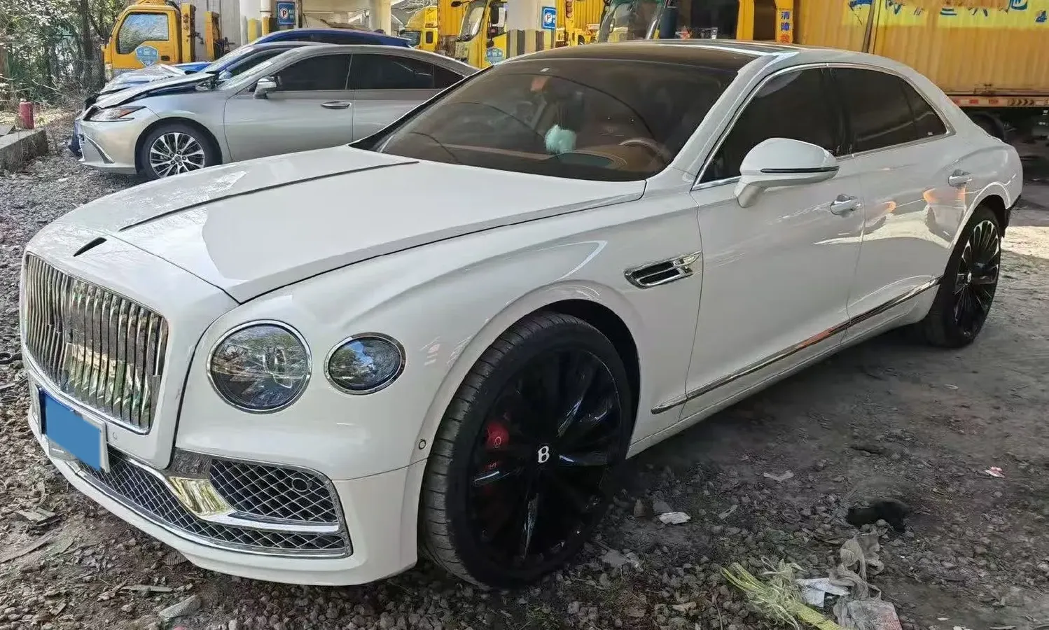 2021 Bentley Flying Spur 4.0T 550HP V8 8DCT,autocango,china used car exporter,china ev exporter,chinese used car exporter,chinese used ev exporter