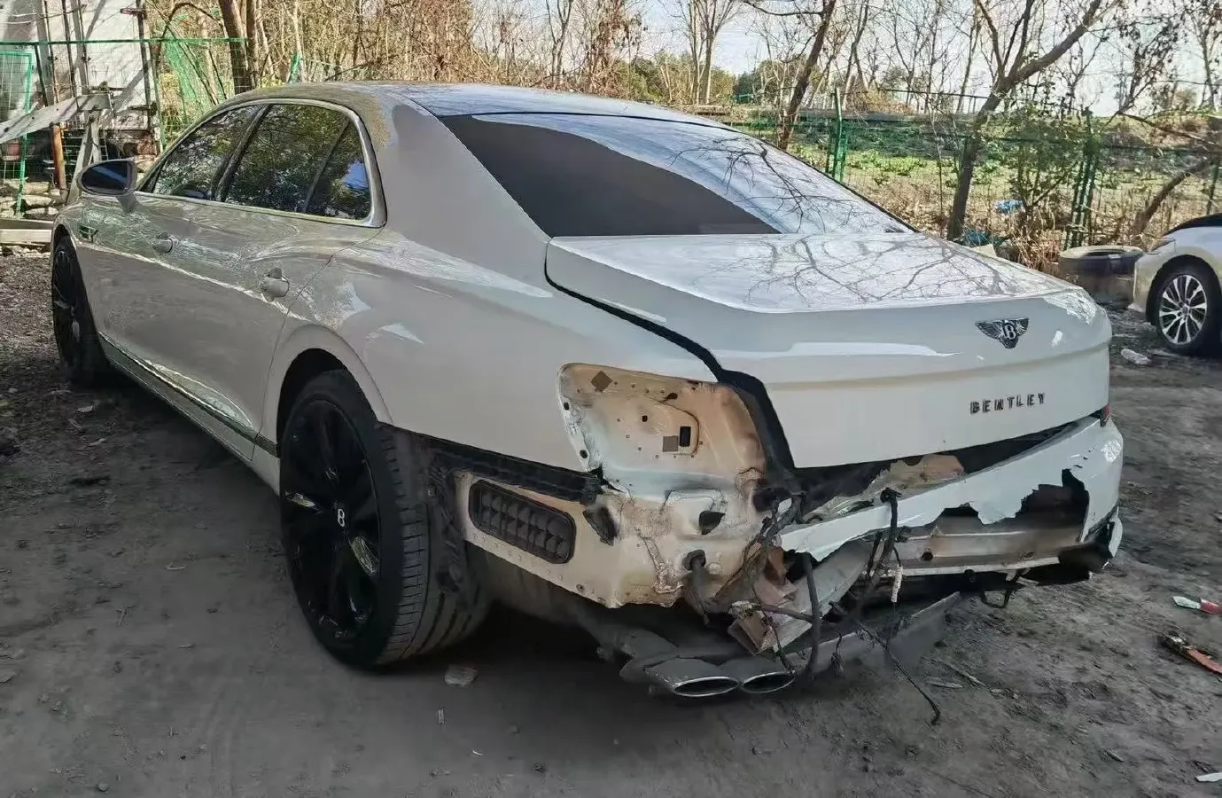 2021 Bentley Flying Spur 4.0T 550HP V8 8DCT,autocango,china used car exporter,china ev exporter,chinese used car exporter,chinese used ev exporter