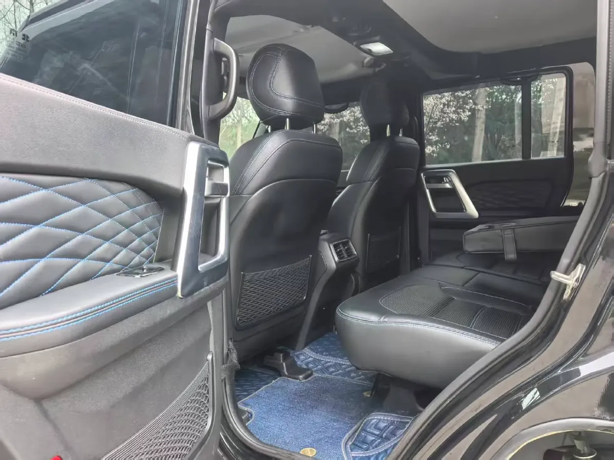 2020 Beijing BJ40 2.0T 224HP L4 8AT,autocango,china used car exporter,china ev exporter,chinese used car exporter,chinese used ev exporter