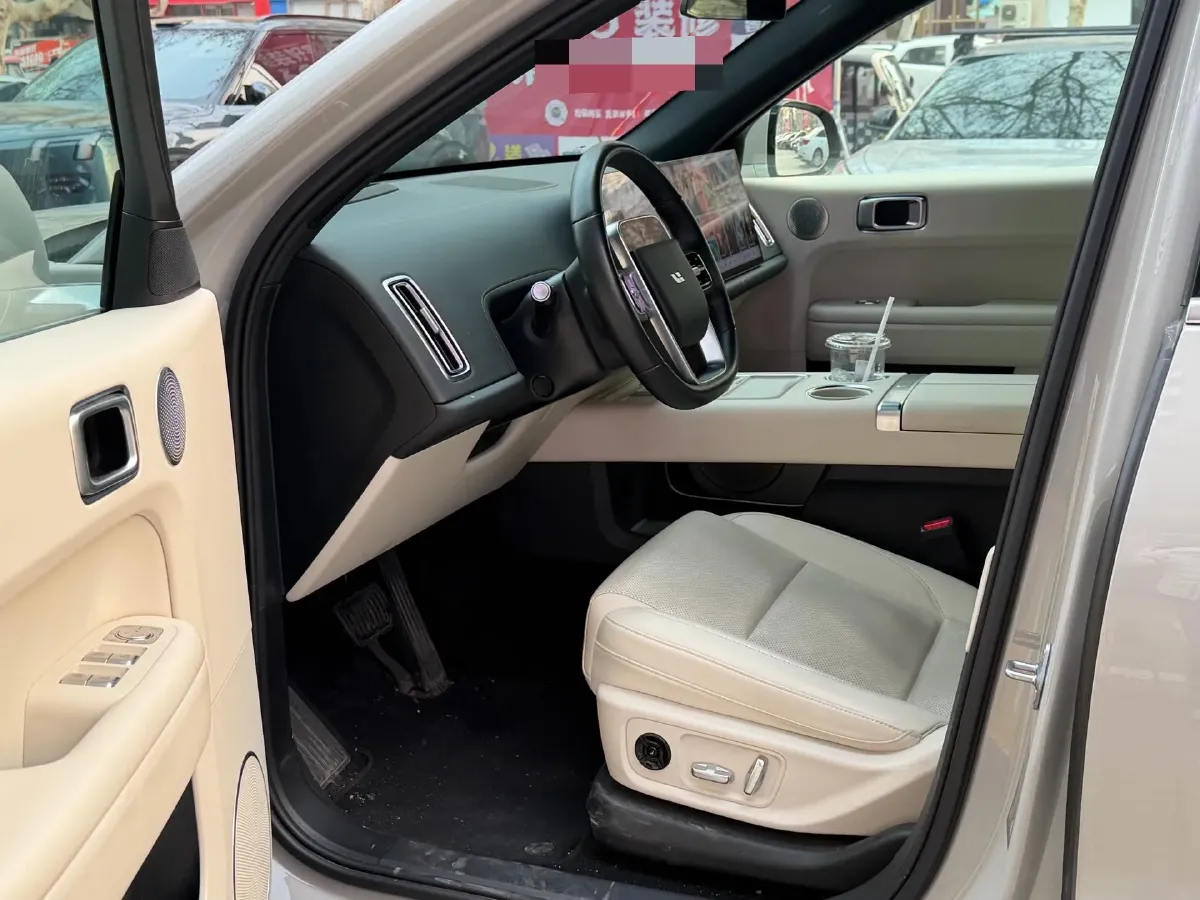 2024 Li L6 Range Extended 154HP L4 REEV 36.8KWH,autocango,china used car exporter,china ev exporter,chinese used car exporter,chinese used ev exporter