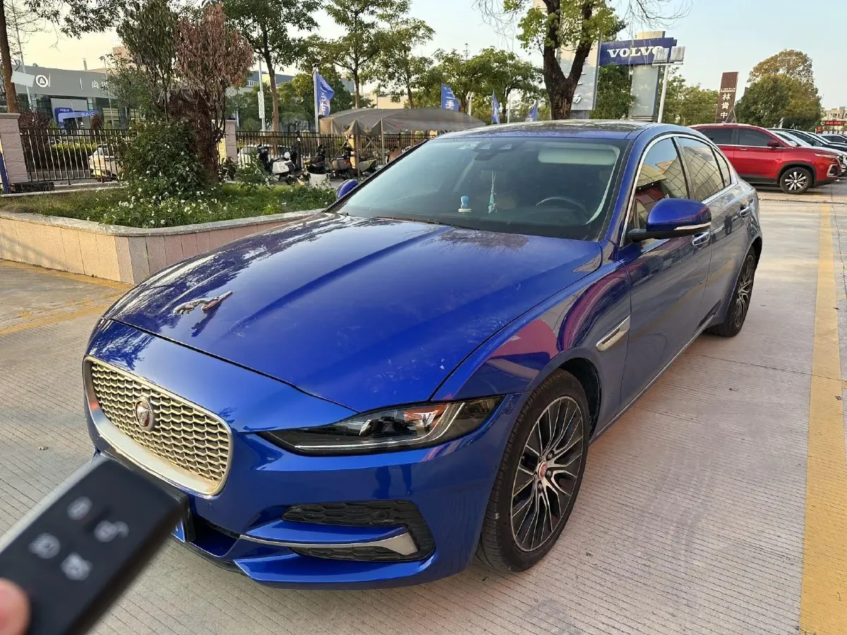 2020 Jaguar XEL 2.0T 200HP L4 8AT,autocango,china used car exporter,china ev exporter,chinese used car exporter,chinese used ev exporter