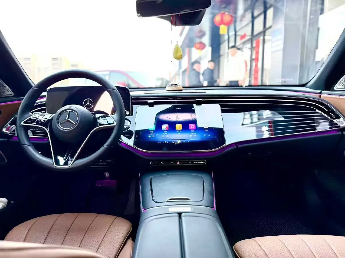 2025 Mercedes-Benz E Class 2.0T 204HP L4 9AT,autocango,china used car exporter,china ev exporter,chinese used car exporter,chinese used ev exporter
