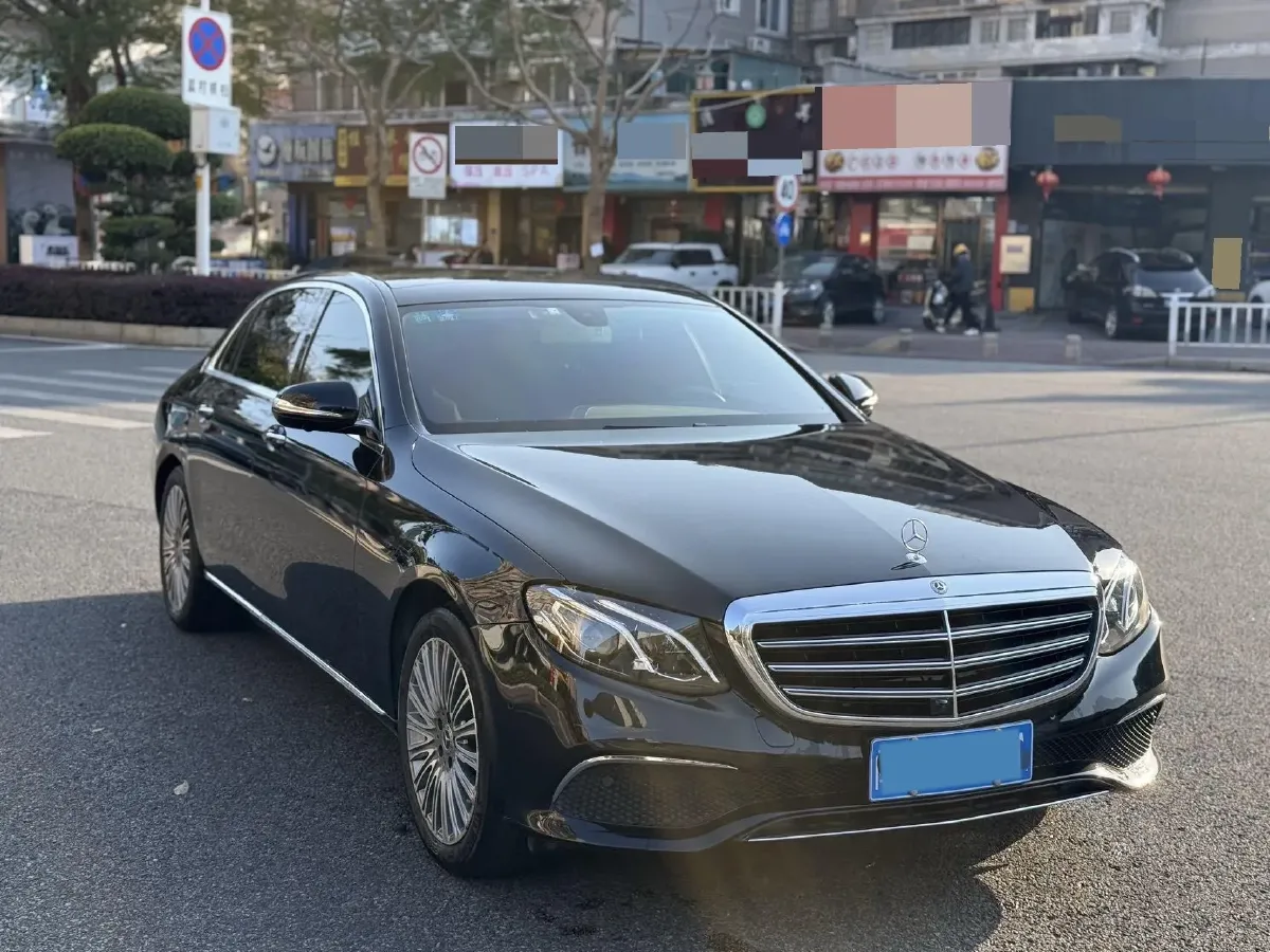 2020 Mercedes-Benz E Class 2.0T 258HP L4 9AT,autocango,china used car exporter,china ev exporter,chinese used car exporter,chinese used ev exporter