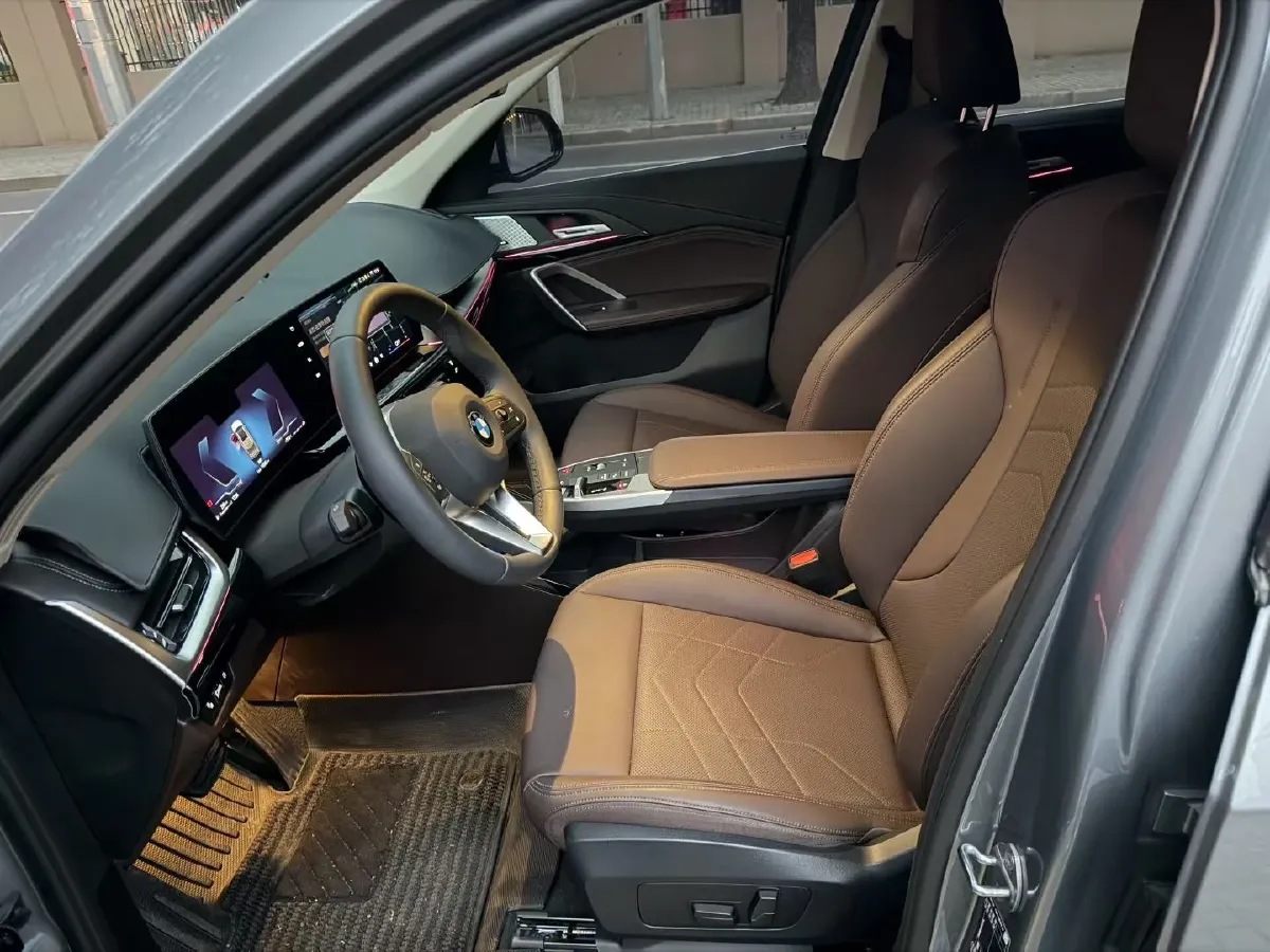 2024 BMW X1 2.0T 204HP L4 7DCT,autocango,china used car exporter,china ev exporter,chinese used car exporter,chinese used ev exporter