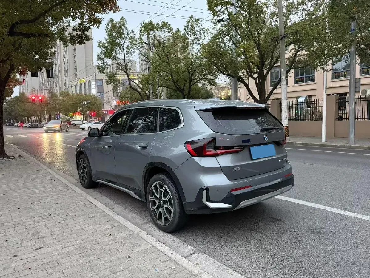 2024 BMW X1 2.0T 204HP L4 7DCT,autocango,china used car exporter,china ev exporter,chinese used car exporter,chinese used ev exporter