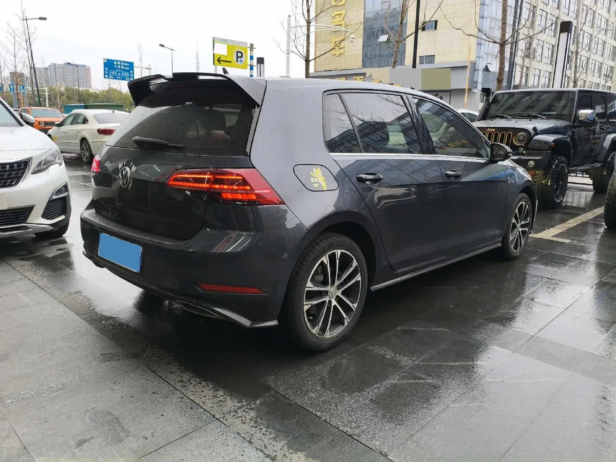 2019 BYD Song MAX 1.5T 160HP L4 6DCT PHEV 15.98KWH,autocango,china used car exporter,china ev exporter,chinese used car exporter,chinese used ev exporter