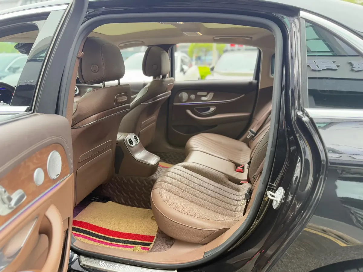 2021 Mercedes-Benz E Class 2.0T 258HP L4 9AT,autocango,china used car exporter,china ev exporter,chinese used car exporter,chinese used ev exporter