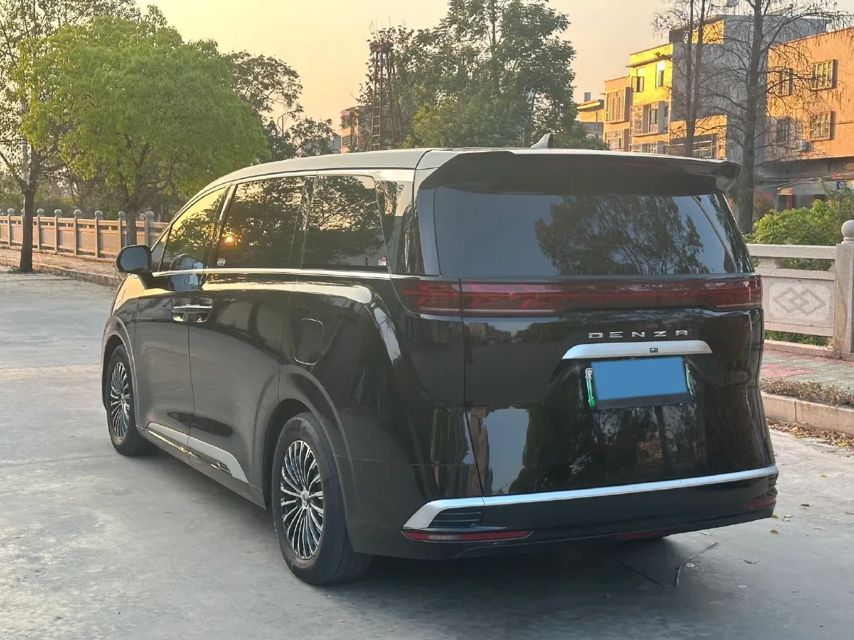 2022 Honda Odyssey 2.0L 146HP L4 E-CVT Hybrid,autocango,china used car exporter,china ev exporter,chinese used car exporter,chinese used ev exporter