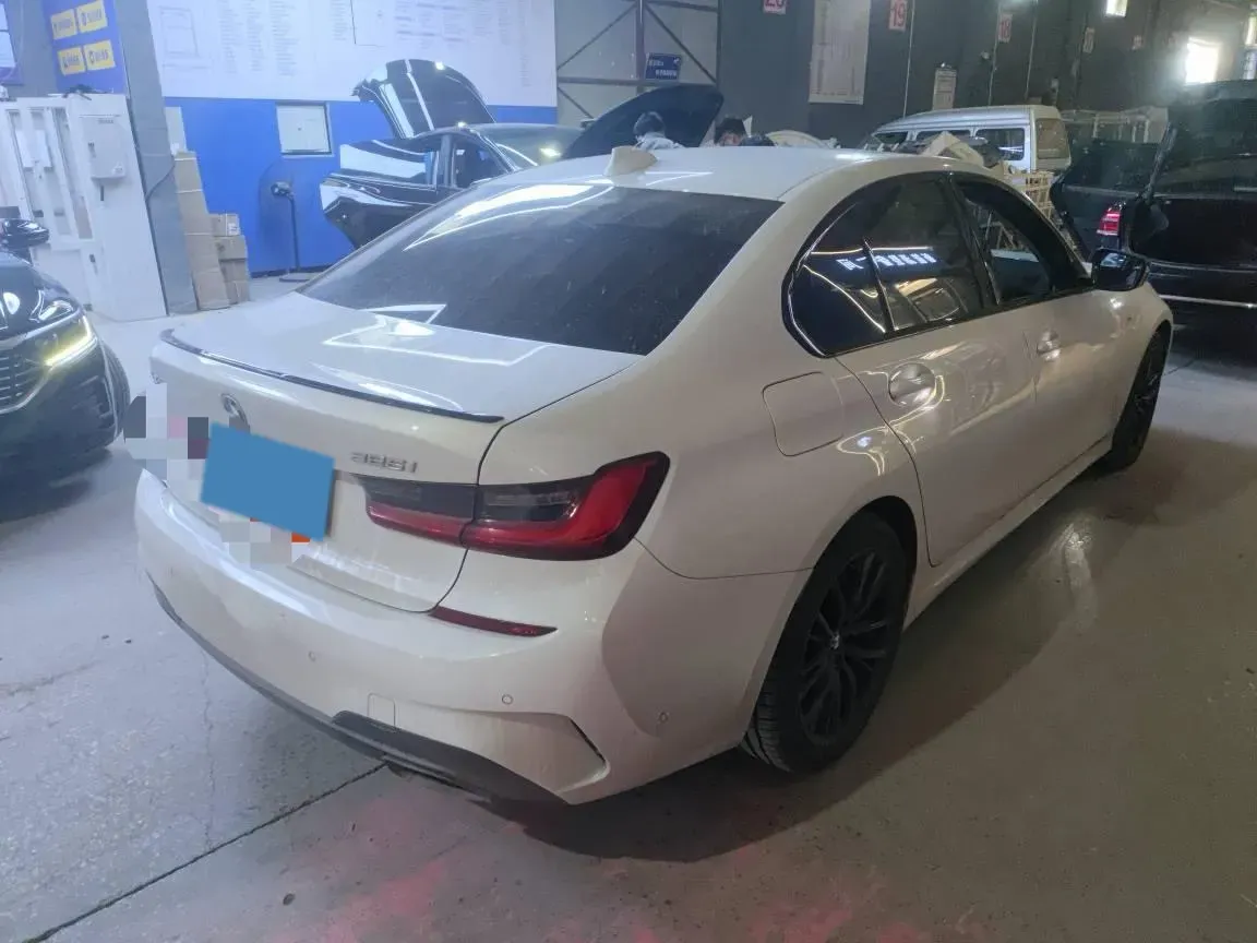 2021 BMW 3 Series 2.0T 184HP L4 8AT,autocango,china used car exporter,china ev exporter,chinese used car exporter,chinese used ev exporter