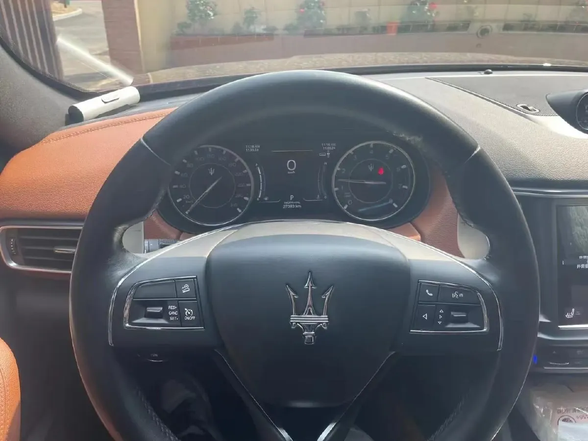 2021 Maserati Levante 3.0T 350HP V6 8AT,autocango,china used car exporter,china ev exporter,chinese used car exporter,chinese used ev exporter