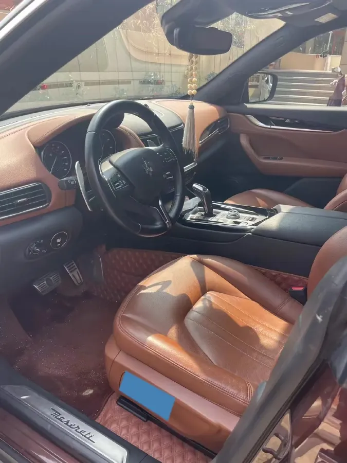 2021 Maserati Levante 3.0T 350HP V6 8AT,autocango,china used car exporter,china ev exporter,chinese used car exporter,chinese used ev exporter