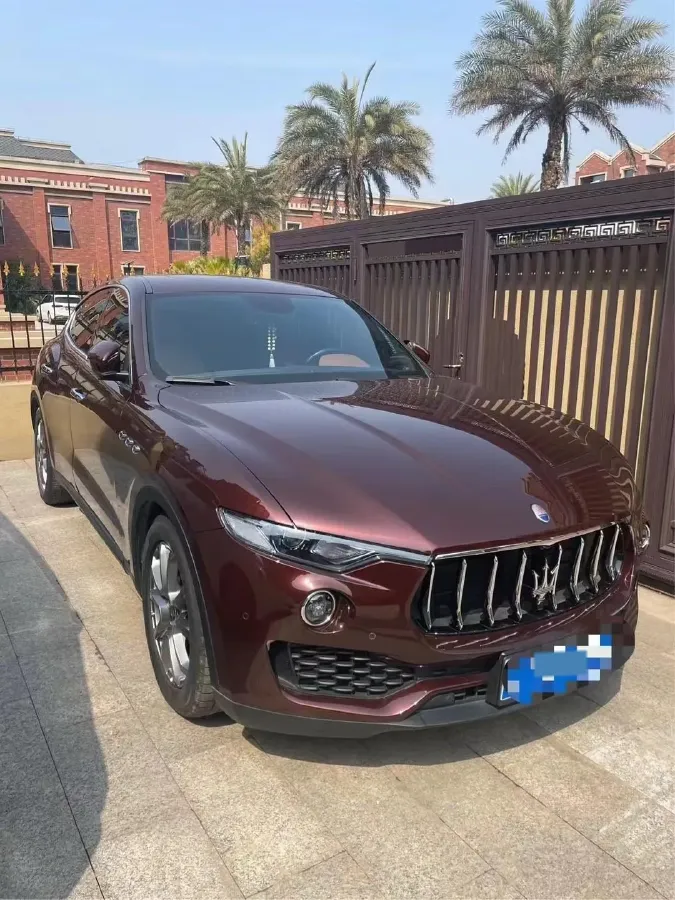 2021 Maserati Levante 3.0T 350HP V6 8AT,autocango,china used car exporter,china ev exporter,chinese used car exporter,chinese used ev exporter
