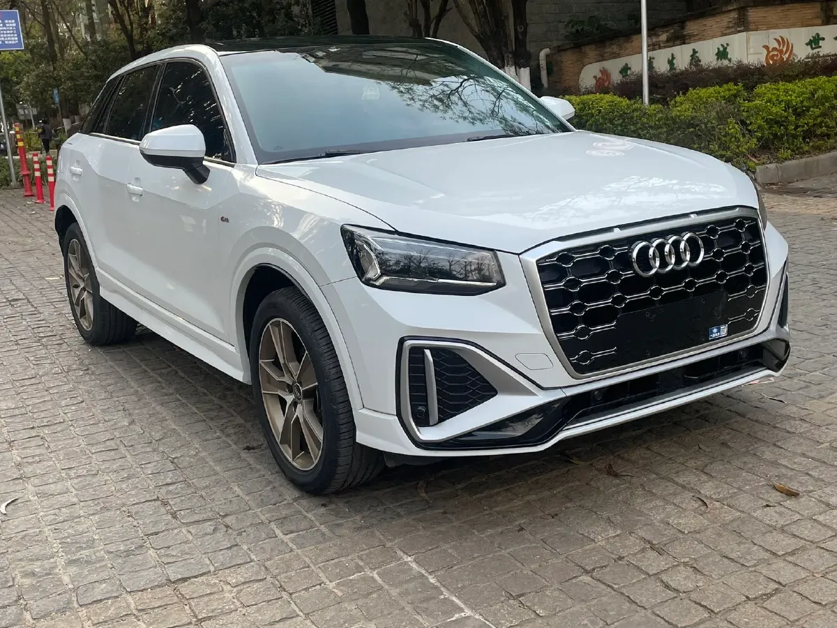 2022 Audi Q2L 1.4T 150HP L4 7DCT,autocango,china used car exporter,china ev exporter,chinese used car exporter,chinese used ev exporter