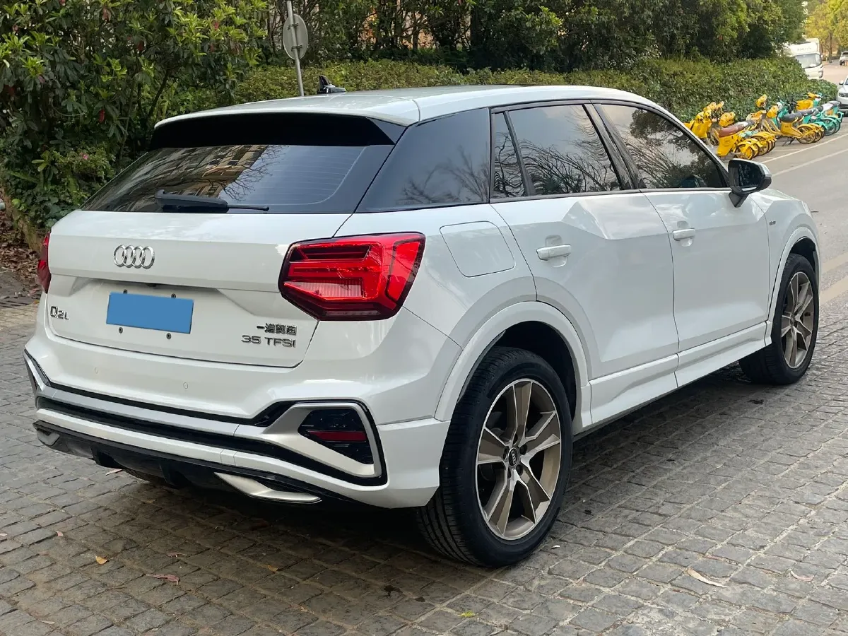 2022 Audi Q2L 1.4T 150HP L4 7DCT,autocango,china used car exporter,china ev exporter,chinese used car exporter,chinese used ev exporter