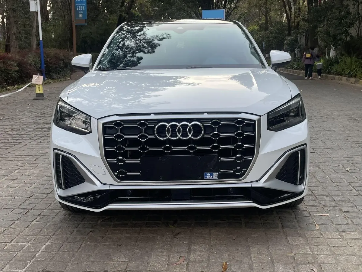 2022 Audi Q2L 1.4T 150HP L4 7DCT,autocango,china used car exporter,china ev exporter,chinese used car exporter,chinese used ev exporter