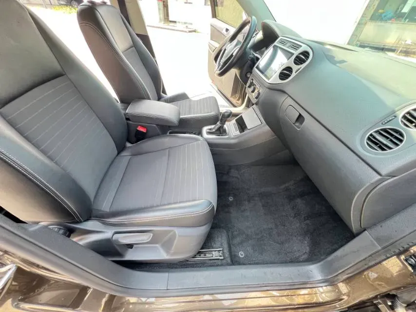 2017 MAXUS T60 2.0T 224HP L4 6AT,autocango,china used car exporter,china ev exporter,chinese used car exporter,chinese used ev exporter