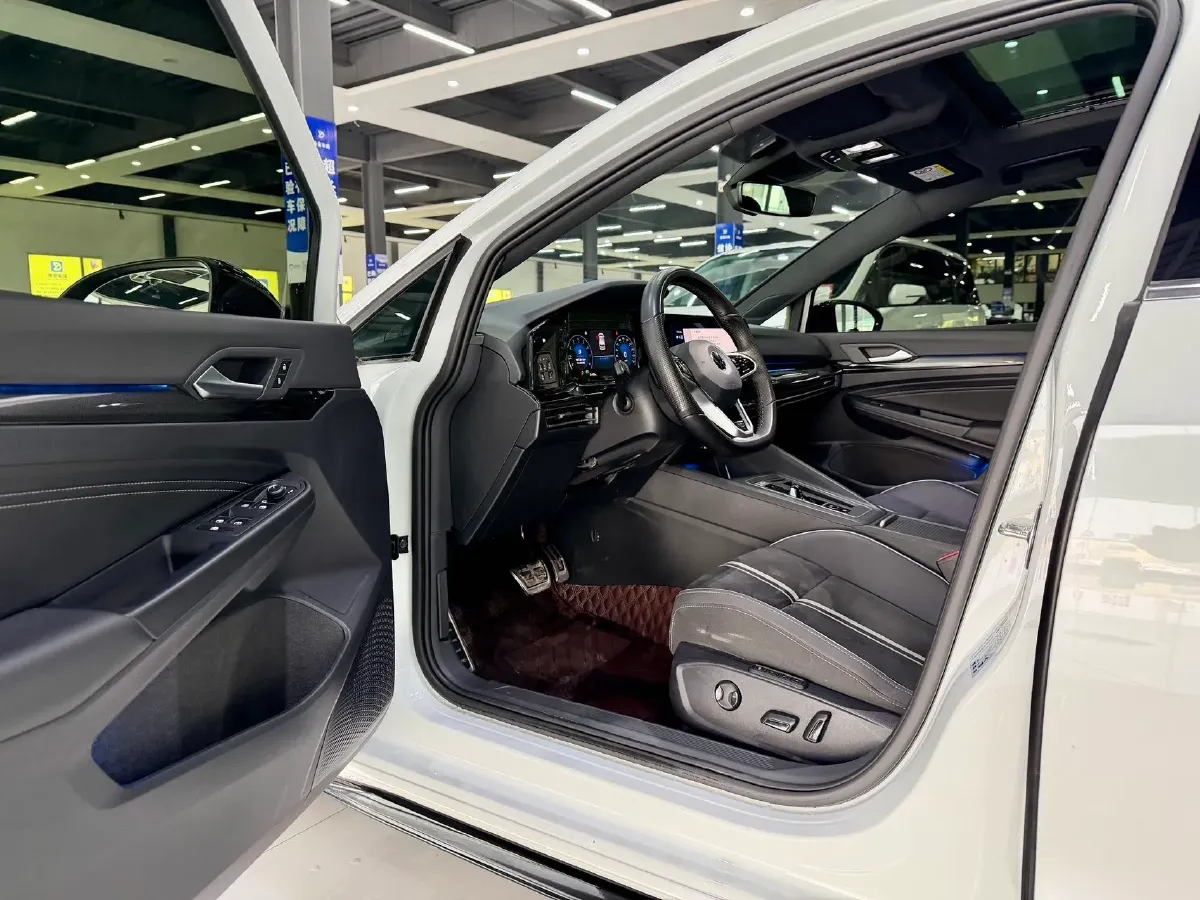 2021 Volkswagen Golf 1.4T 150HP L4 7DCT,autocango,china used car exporter,china ev exporter,chinese used car exporter,chinese used ev exporter