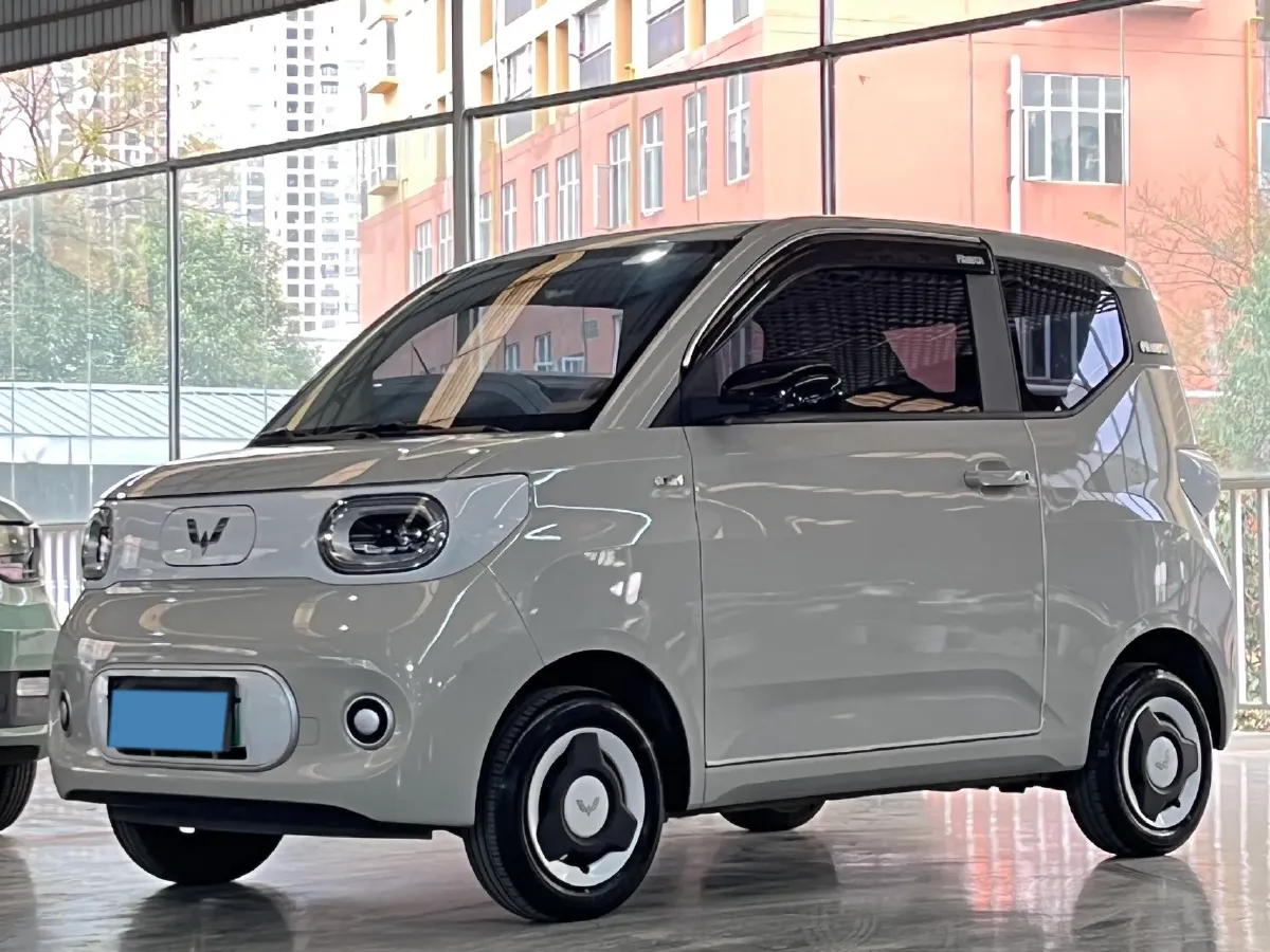 2024 WuLing HongGuang MINI EV BEV 17.3KWH,autocango,china used car exporter,china ev exporter,chinese used car exporter,chinese used ev exporter