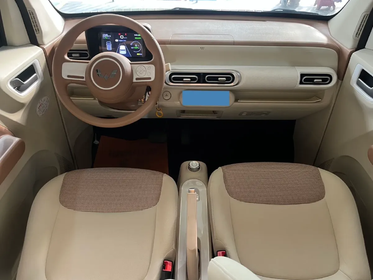 2024 WuLing HongGuang MINI EV BEV 17.3KWH,autocango,china used car exporter,china ev exporter,chinese used car exporter,chinese used ev exporter