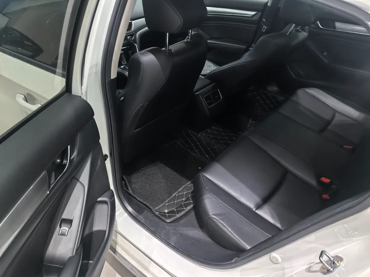 2021 Honda Accord 1.5T 194HP L4 CVT,autocango,china used car exporter,china ev exporter,chinese used car exporter,chinese used ev exporter