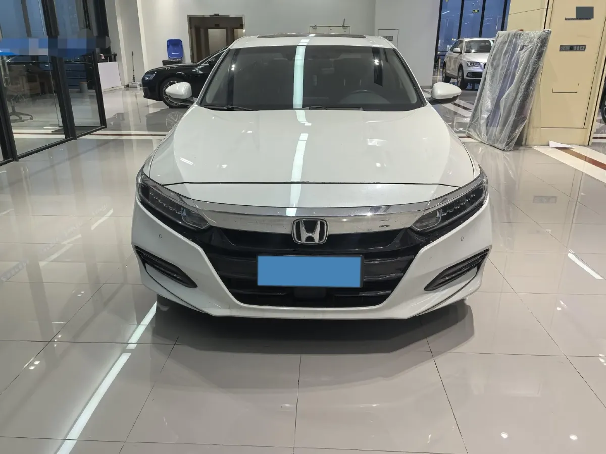 2021 Honda Accord 1.5T 194HP L4 CVT,autocango,china used car exporter,china ev exporter,chinese used car exporter,chinese used ev exporter