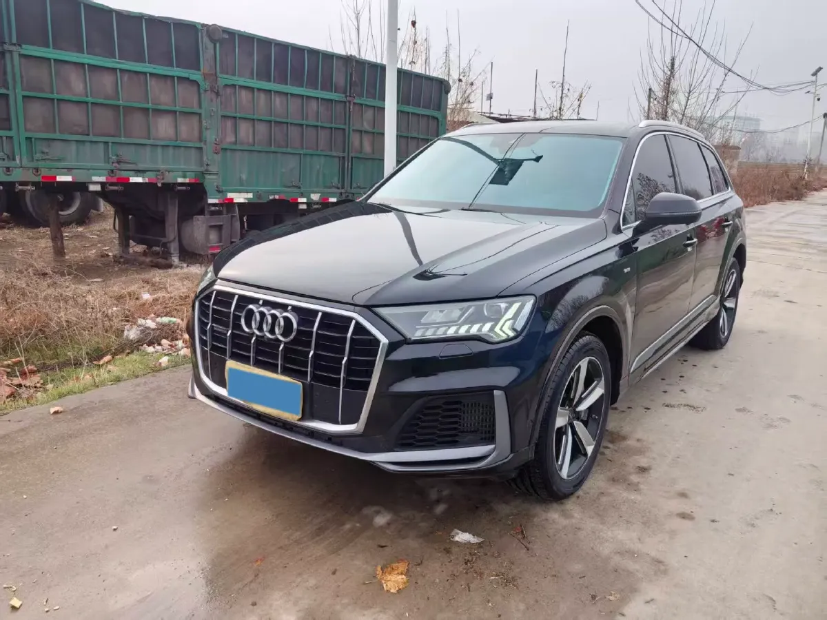 2020 Audi Q7 3.0T 340HP V6 8AT,autocango,china used car exporter,china ev exporter,chinese used car exporter,chinese used ev exporter