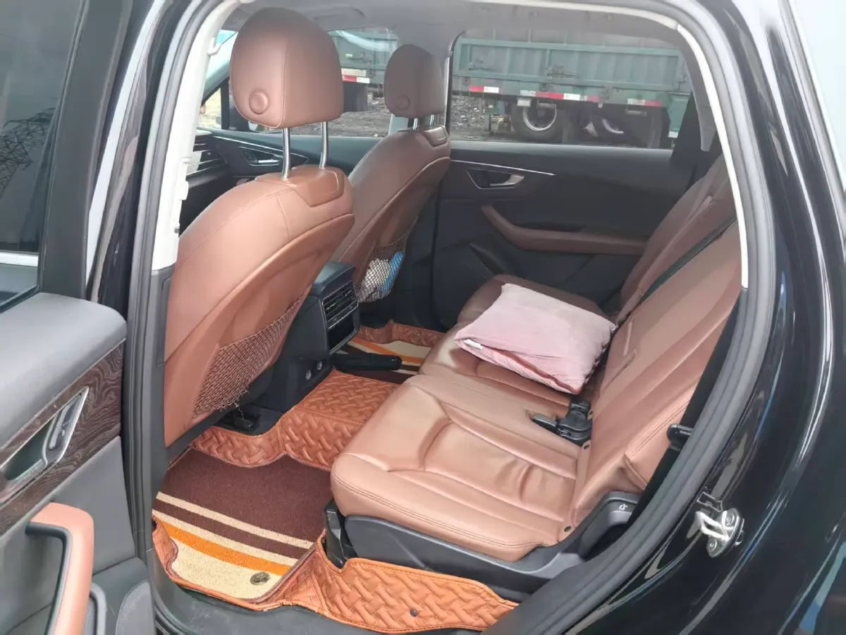 2020 Audi Q7 3.0T 340HP V6 8AT,autocango,china used car exporter,china ev exporter,chinese used car exporter,chinese used ev exporter