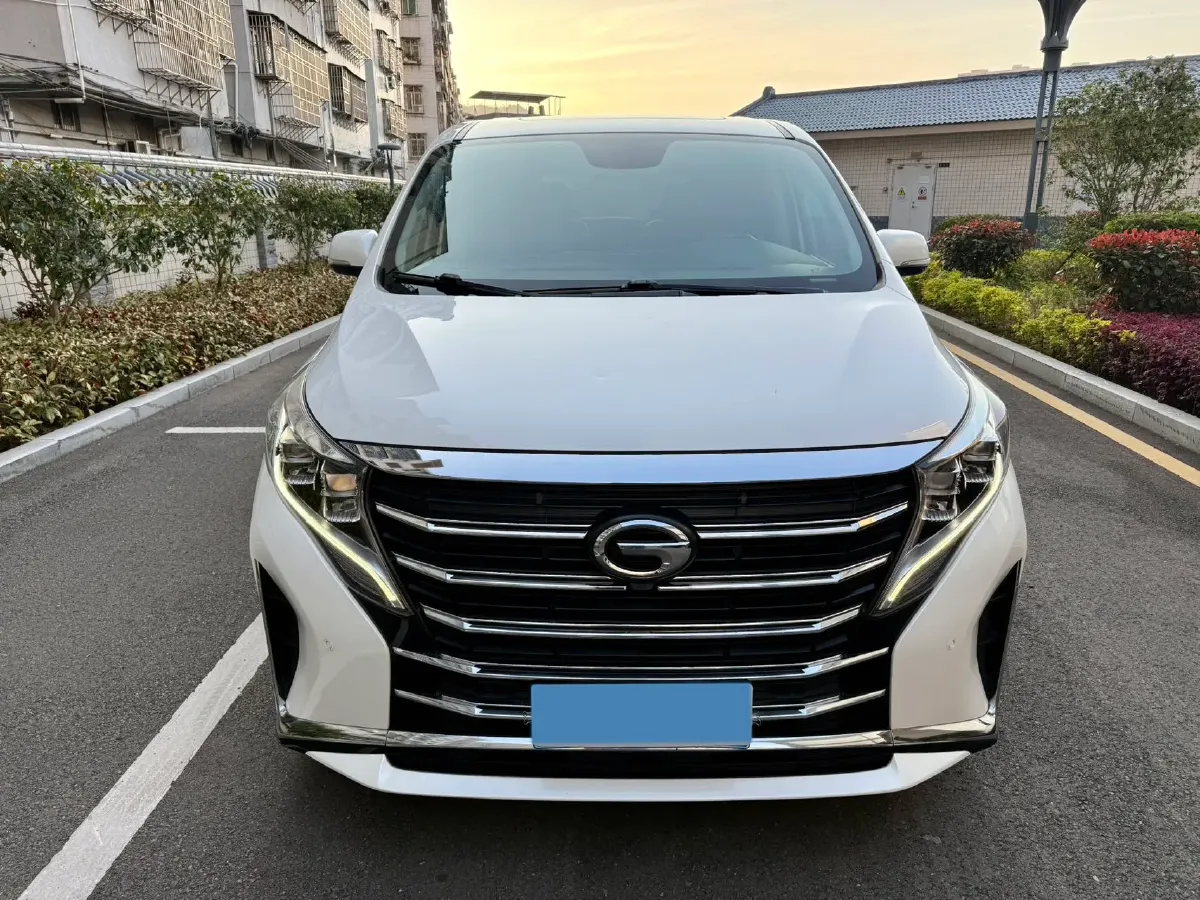 2021 GAC Trumpchi M8 2.0T 252HP L4 8AT,autocango,china used car exporter,china ev exporter,chinese used car exporter,chinese used ev exporter