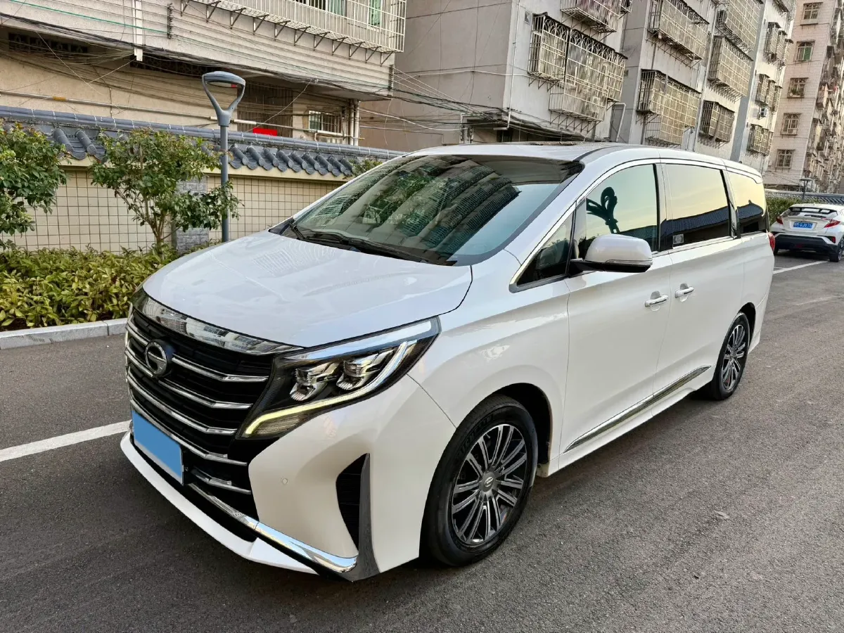2021 GAC Trumpchi M8 2.0T 252HP L4 8AT,autocango,china used car exporter,china ev exporter,chinese used car exporter,chinese used ev exporter