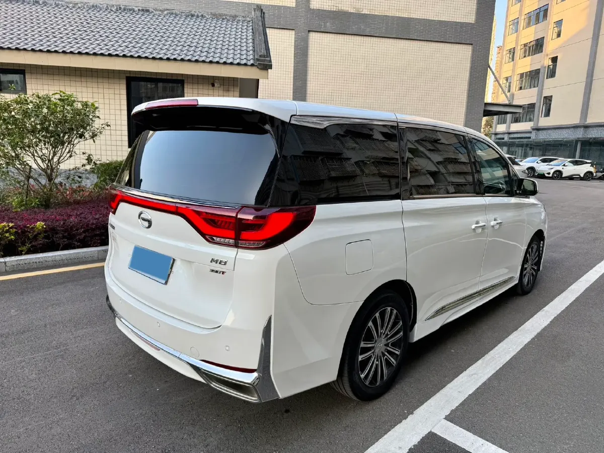 2021 GAC Trumpchi M8 2.0T 252HP L4 8AT,autocango,china used car exporter,china ev exporter,chinese used car exporter,chinese used ev exporter