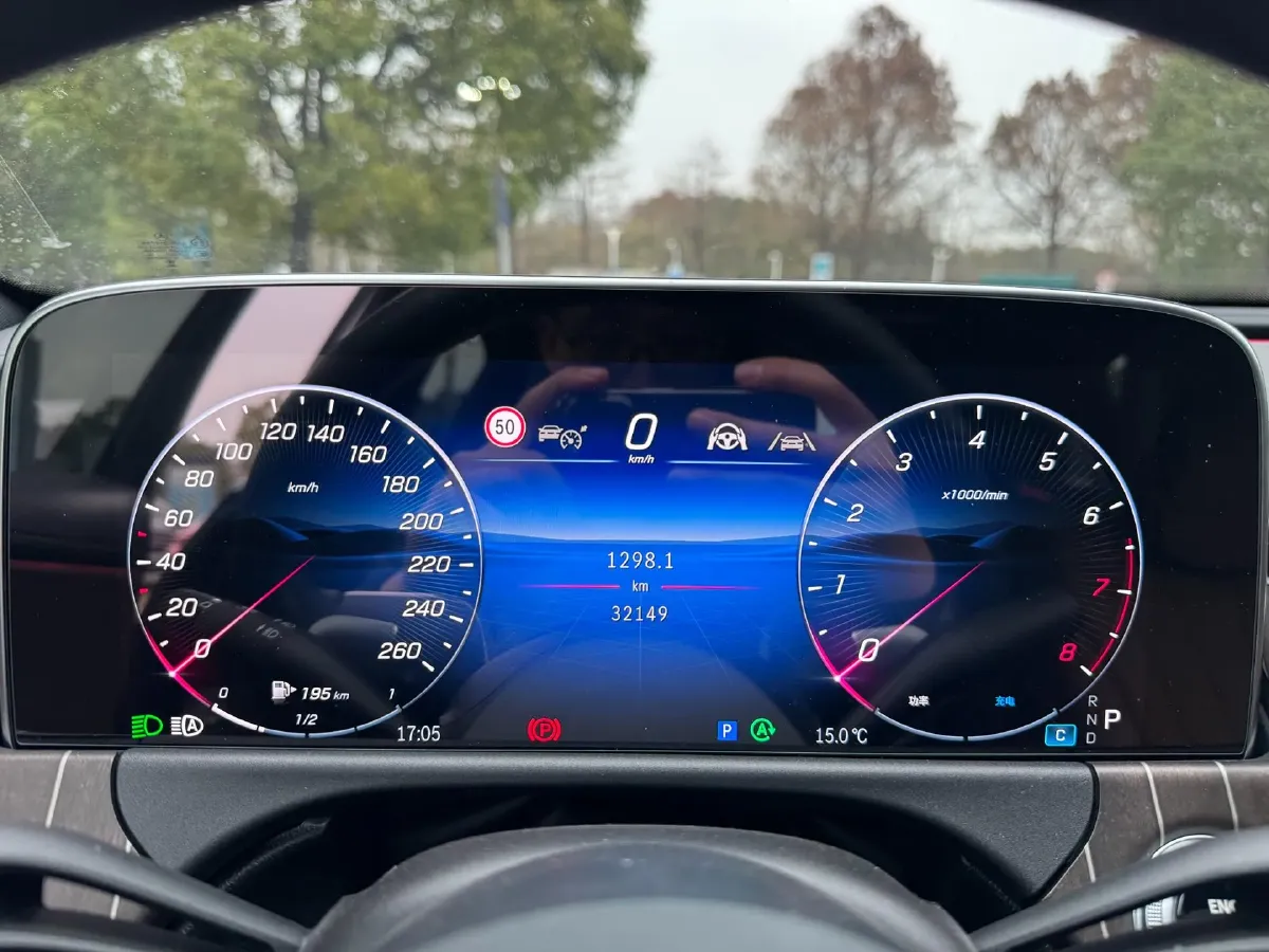 2025 Mercedes-Benz E Class 2.0T 258HP L4 9AT,autocango,china used car exporter,china ev exporter,chinese used car exporter,chinese used ev exporter