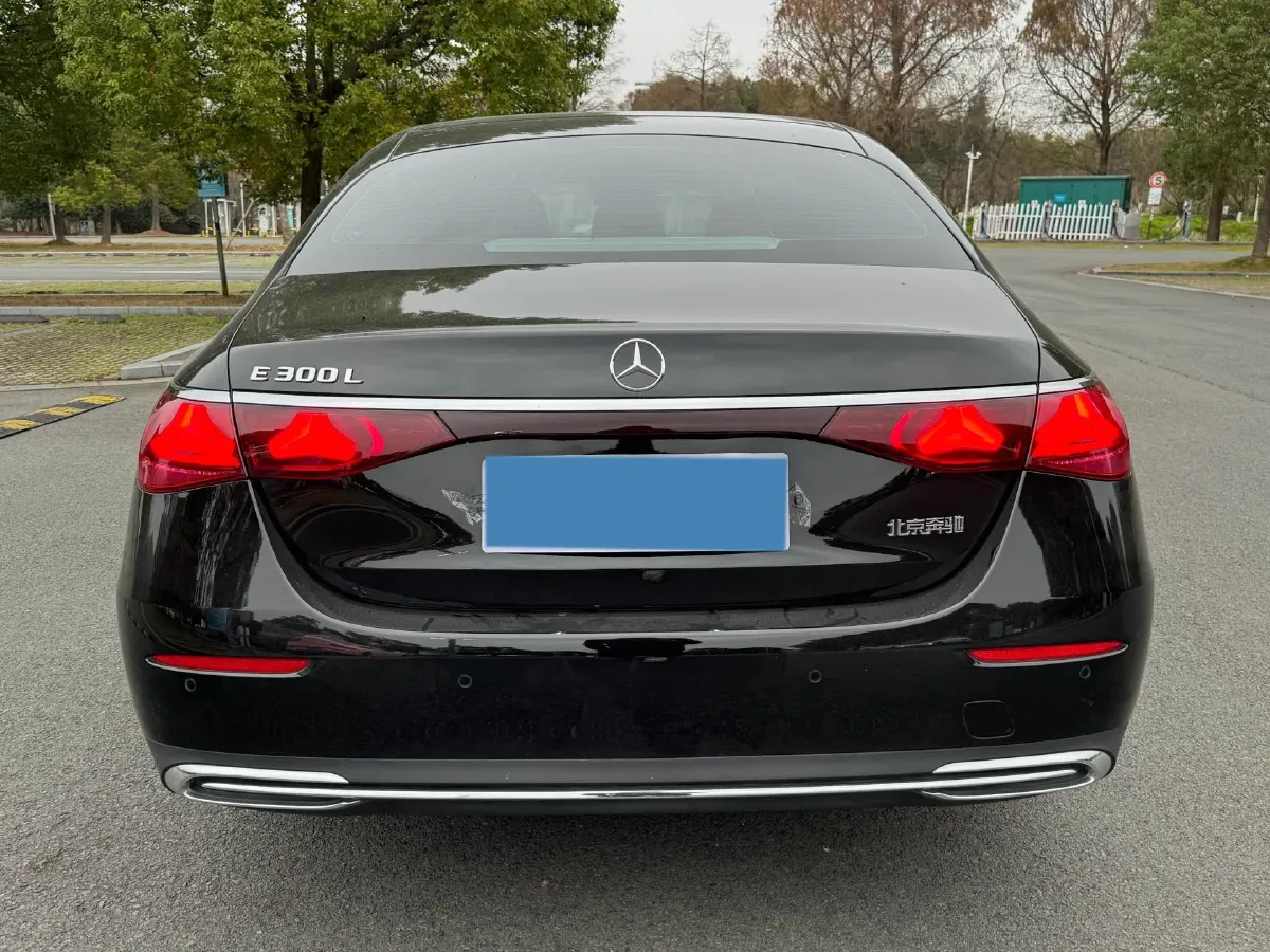 2025 Mercedes-Benz E Class 2.0T 258HP L4 9AT,autocango,china used car exporter,china ev exporter,chinese used car exporter,chinese used ev exporter