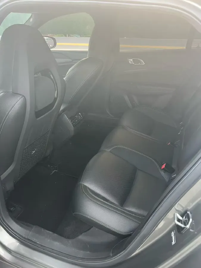 2021 LYNK&CO 03 2.0T 190HP L4 6AT,autocango,china used car exporter,china ev exporter,chinese used car exporter,chinese used ev exporter