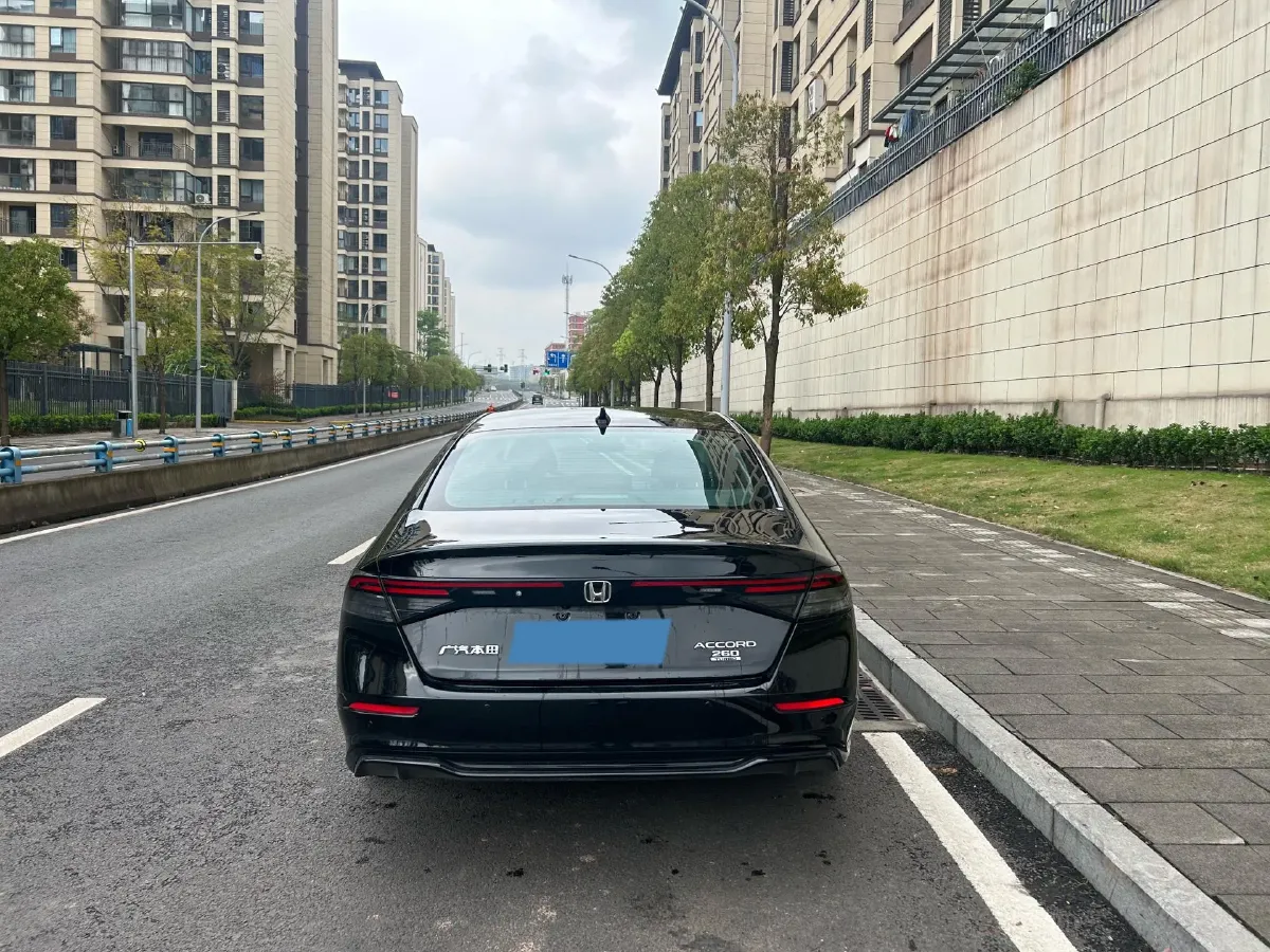 2025 Honda Accord 1.5T 192HP L4 CVT,autocango,china used car exporter,china ev exporter,chinese used car exporter,chinese used ev exporter
