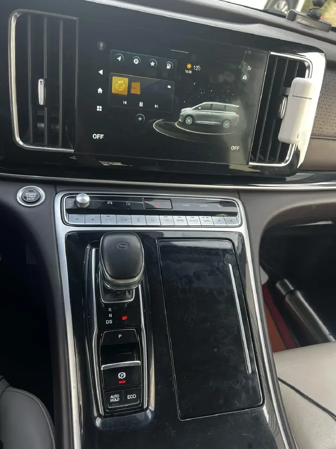 2021 GAC Trumpchi M8 2.0T 252HP L4 8AT,autocango,china used car exporter,china ev exporter,chinese used car exporter,chinese used ev exporter