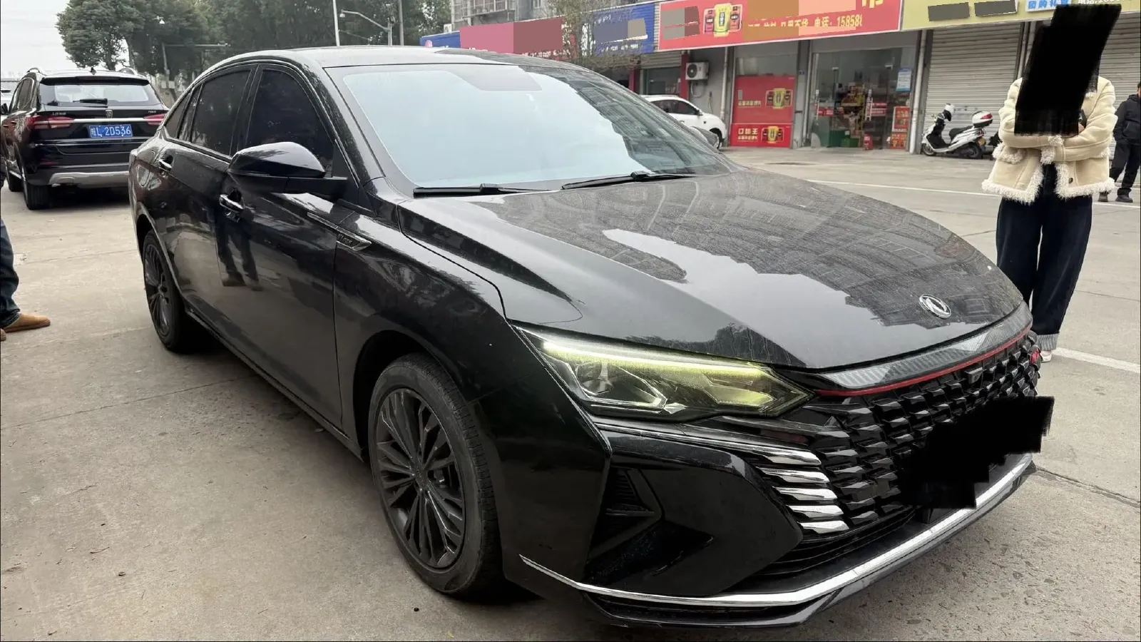 2023 DongFeng Aeolus YiXuan MAX 1.5T 190HP L4 7DCT,autocango,china used car exporter,china ev exporter,chinese used car exporter,chinese used ev exporter