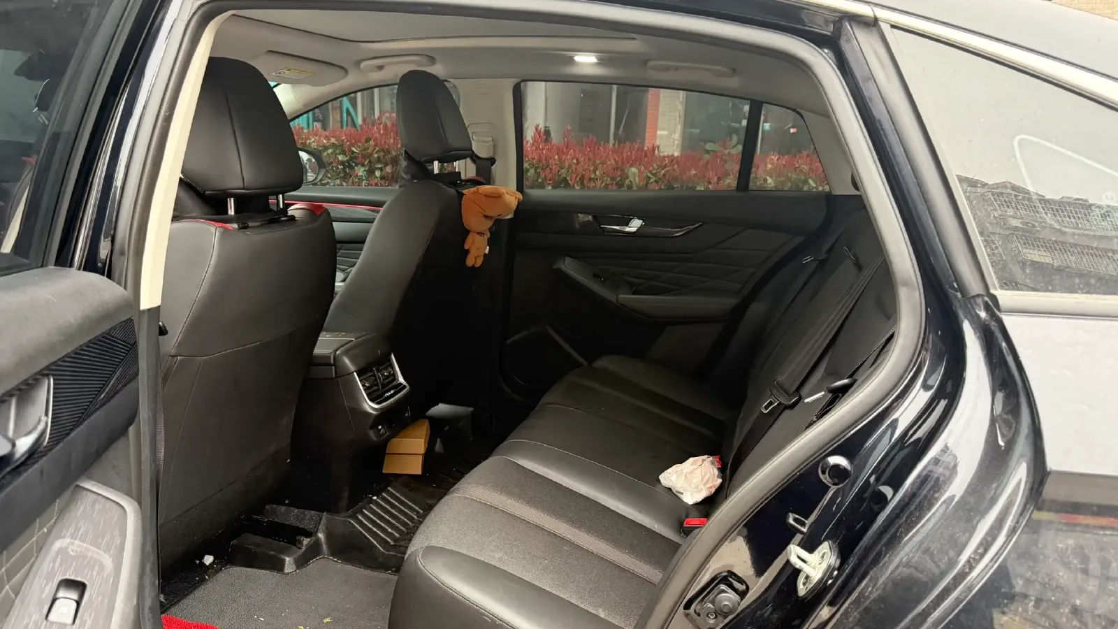 2023 DongFeng Aeolus YiXuan MAX 1.5T 190HP L4 7DCT,autocango,china used car exporter,china ev exporter,chinese used car exporter,chinese used ev exporter