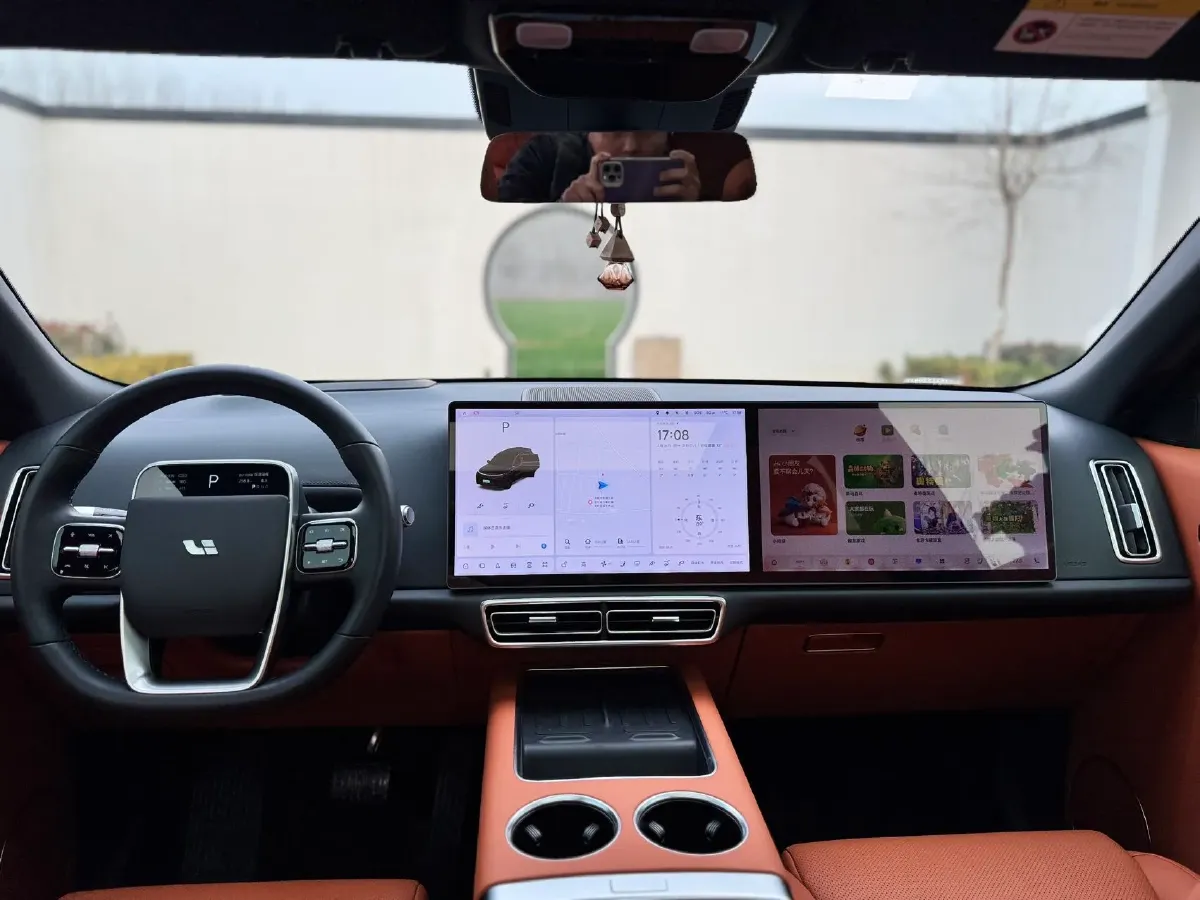 2023 Li L8 Range Extended 154HP REEV 40.9KWH,autocango,china used car exporter,china ev exporter,chinese used car exporter,chinese used ev exporter