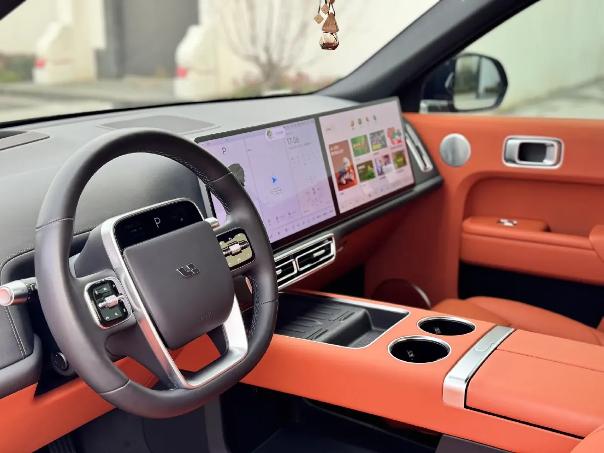 2023 Li L8 Range Extended 154HP REEV 40.9KWH,autocango,china used car exporter,china ev exporter,chinese used car exporter,chinese used ev exporter