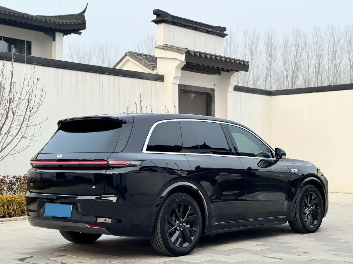 2023 Li L8 Range Extended 154HP REEV 40.9KWH,autocango,china used car exporter,china ev exporter,chinese used car exporter,chinese used ev exporter