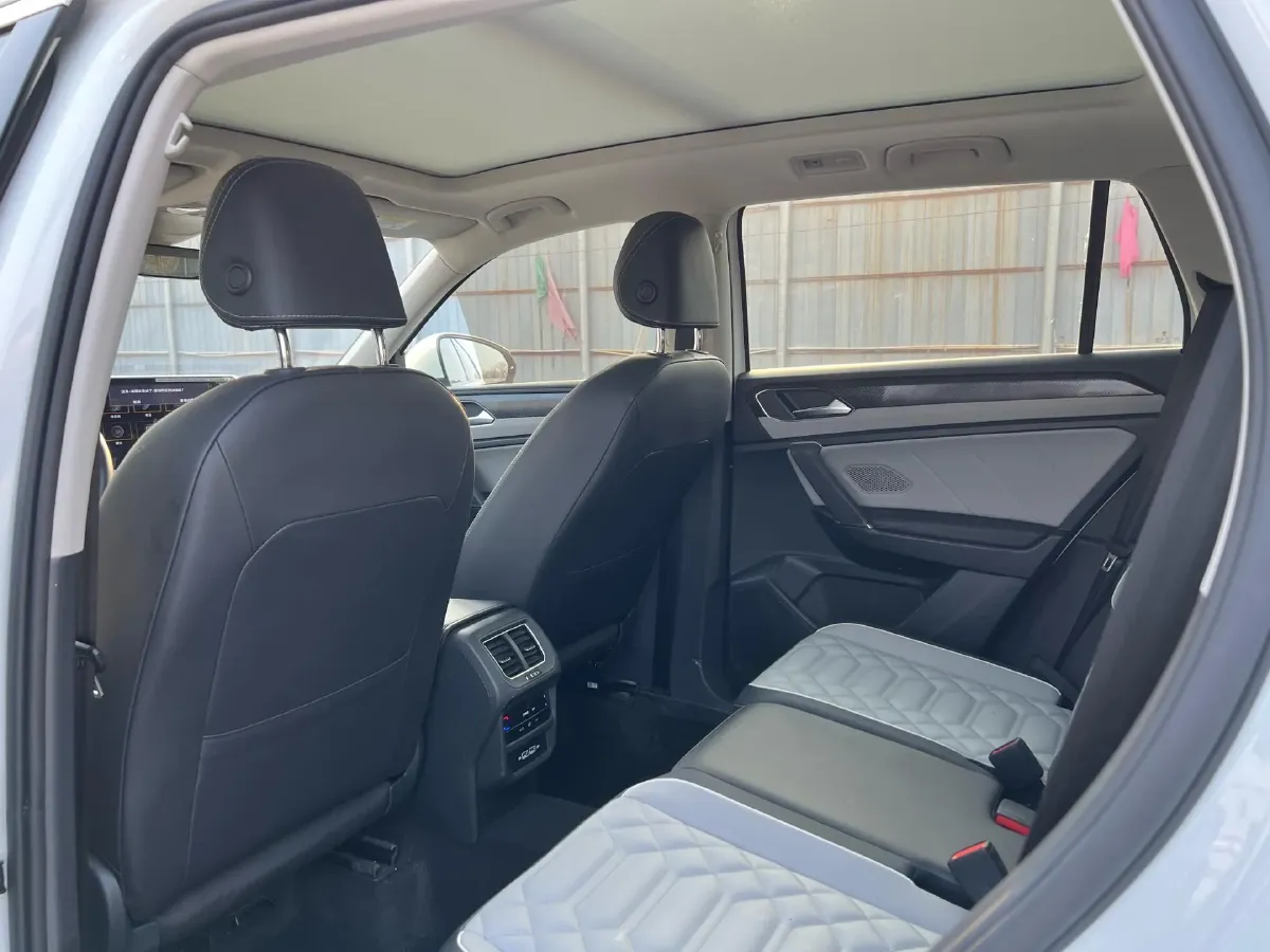 2023 Volkswagen Tayron 1.4T 150HP L4 7DCT,autocango,china used car exporter,china ev exporter,chinese used car exporter,chinese used ev exporter