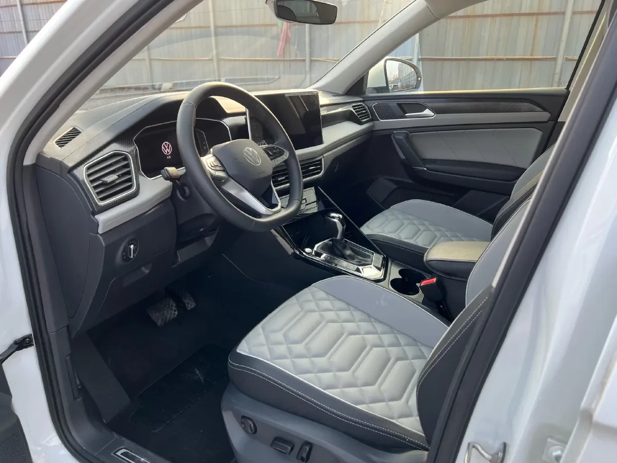 2023 Volkswagen Tayron 1.4T 150HP L4 7DCT,autocango,china used car exporter,china ev exporter,chinese used car exporter,chinese used ev exporter