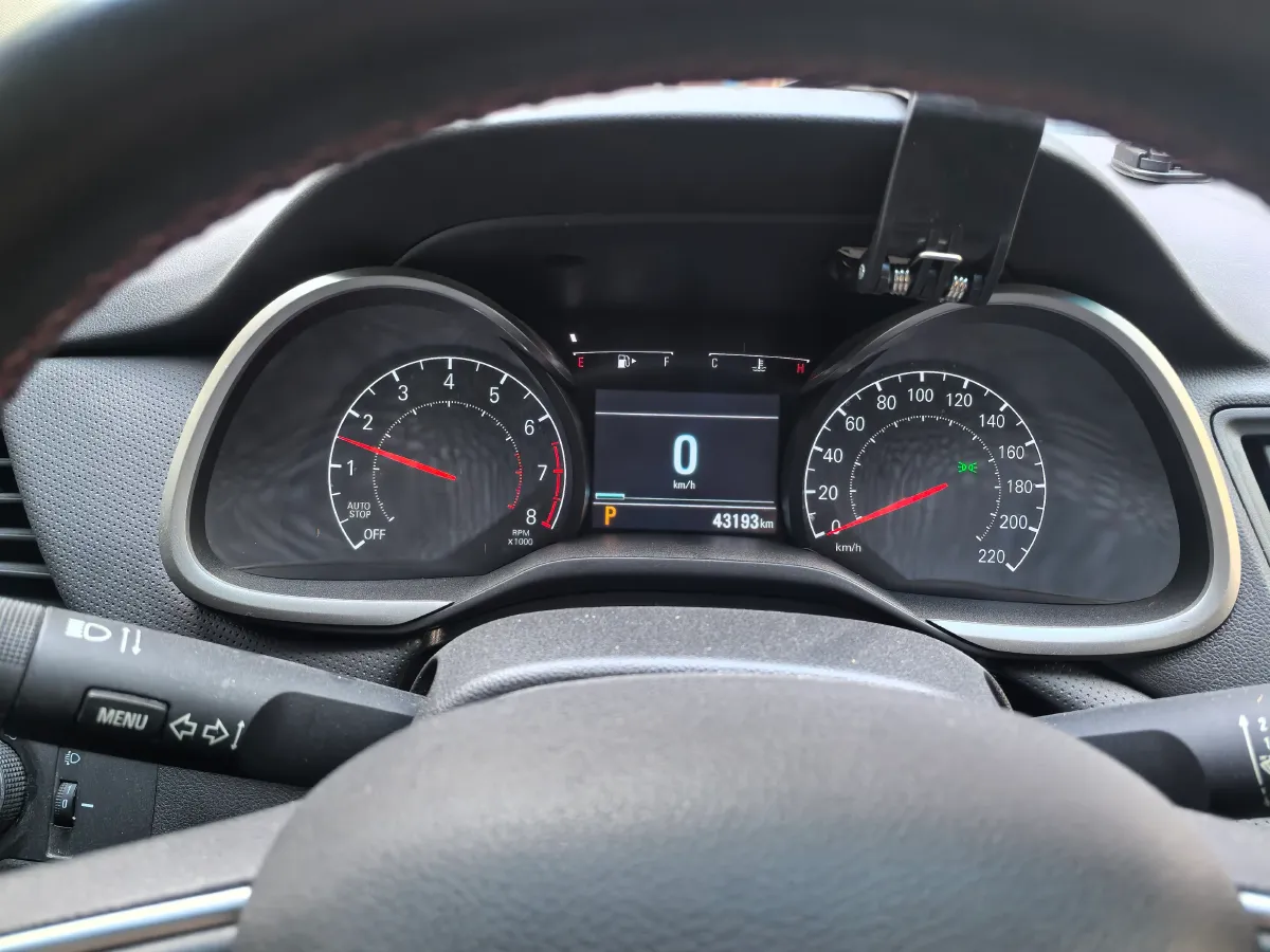 2020 Chevrolet Monza 1.0T 125HP L3 6DCT,autocango,china used car exporter,china ev exporter,chinese used car exporter,chinese used ev exporter