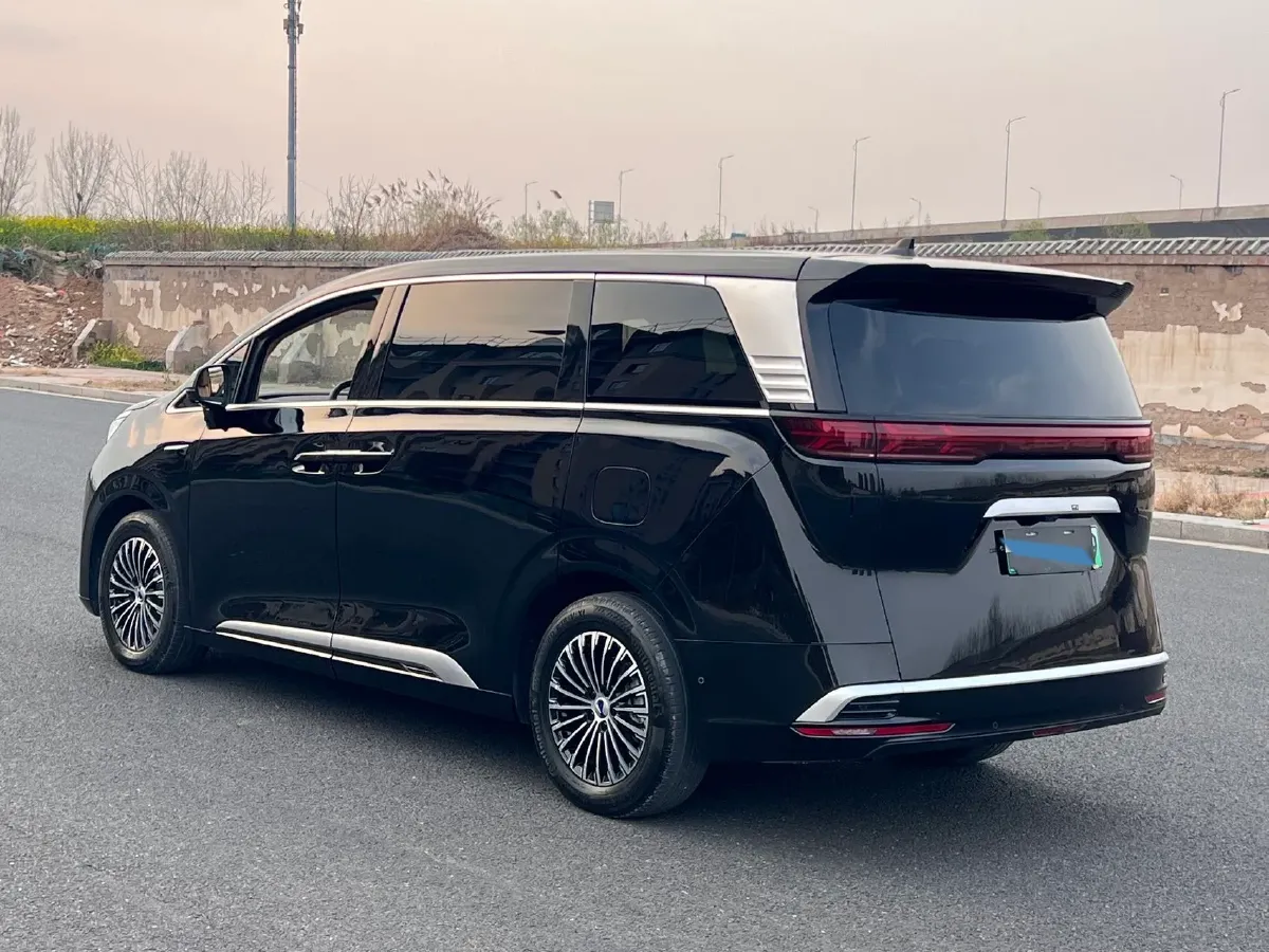 2025 Denza D9 1.5T 156HP L4 E-CVT PHEV 40KWH,autocango,china used car exporter,china ev exporter,chinese used car exporter,chinese used ev exporter