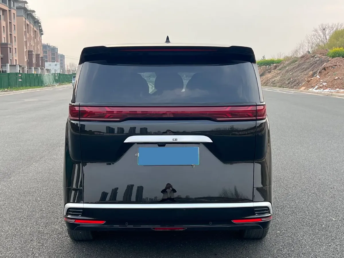 2025 Denza D9 1.5T 156HP L4 E-CVT PHEV 40KWH,autocango,china used car exporter,china ev exporter,chinese used car exporter,chinese used ev exporter