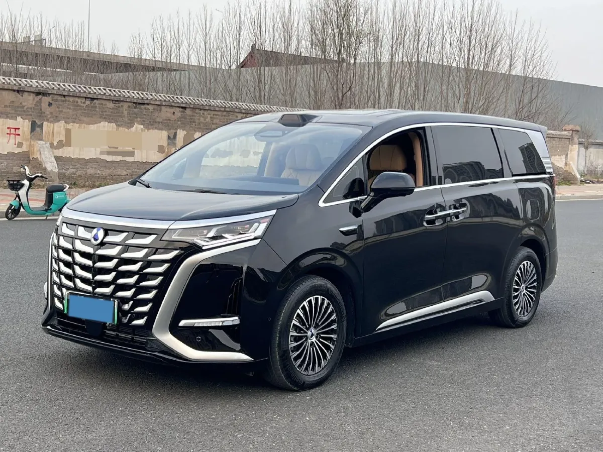 2025 Denza D9 1.5T 156HP L4 E-CVT PHEV 40KWH,autocango,china used car exporter,china ev exporter,chinese used car exporter,chinese used ev exporter