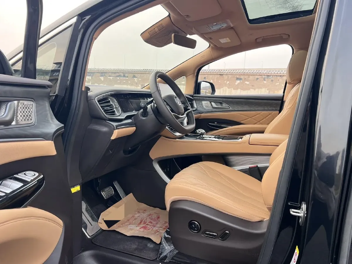 2025 Denza D9 1.5T 156HP L4 E-CVT PHEV 40KWH,autocango,china used car exporter,china ev exporter,chinese used car exporter,chinese used ev exporter