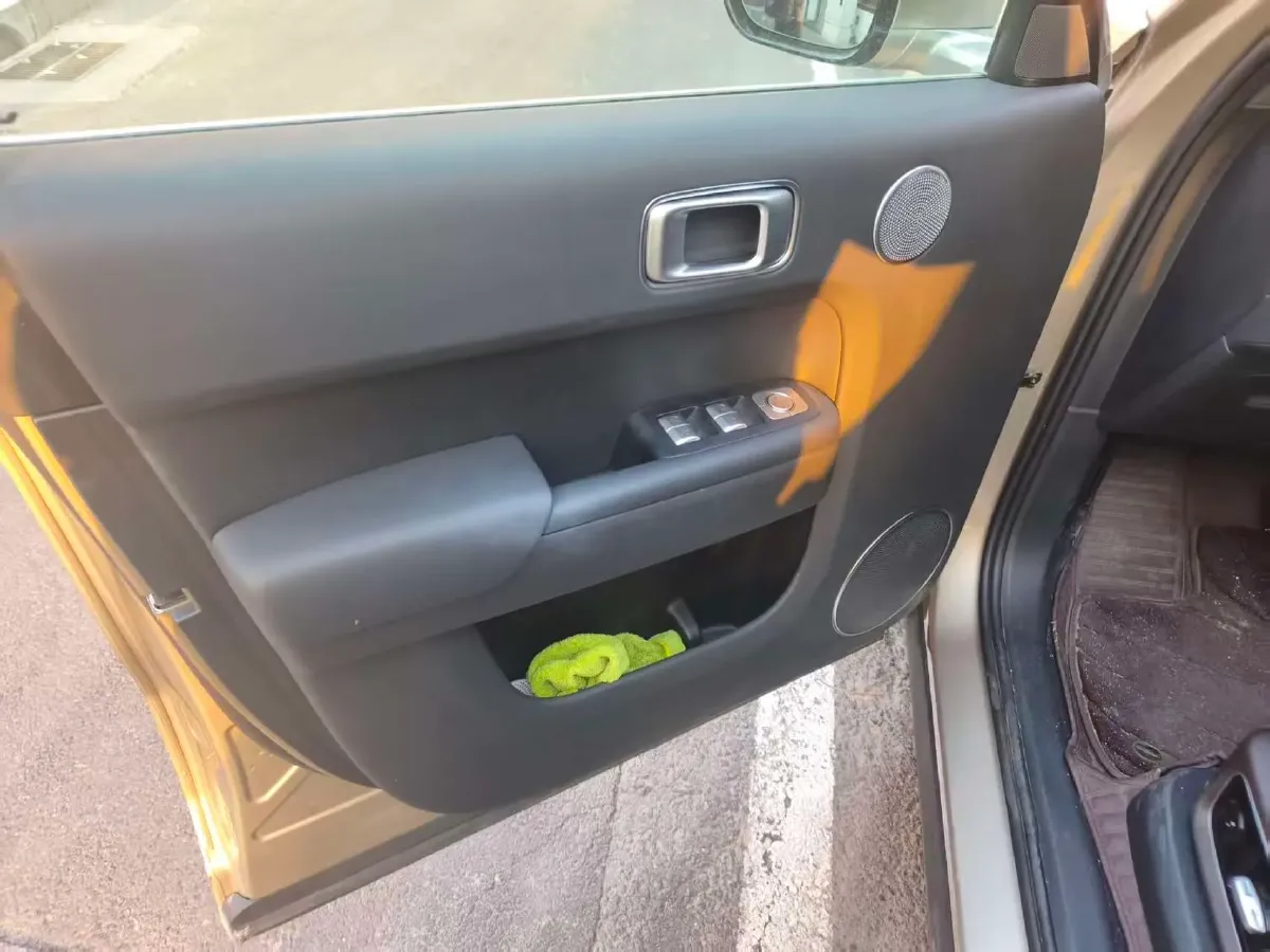 2022 Li L9 Range Extended 154HP REEV 42.6KWH,autocango,china used car exporter,china ev exporter,chinese used car exporter,chinese used ev exporter